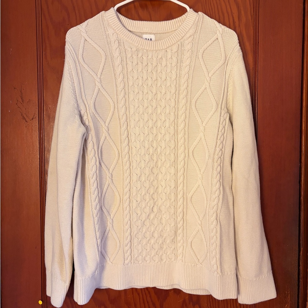 Cableknit sweater